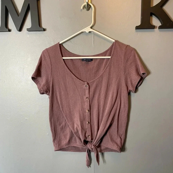 American eagle cropped mauve purple button tshirt size medium - Picture 1 of 6